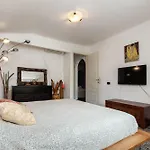 Appartement Hilde's House *